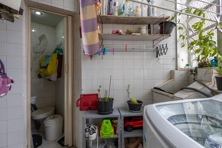 Apartamento à venda com 60m², 2 quartos e sem vagaÁrea de Serviço