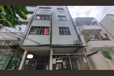 Apartamento à venda com 60m², 2 quartos e sem vagaFachada