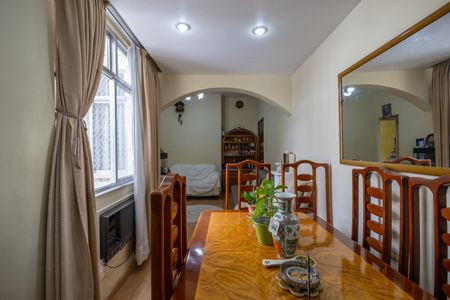 Apartamento à venda com 60m², 2 quartos e sem vagaSala