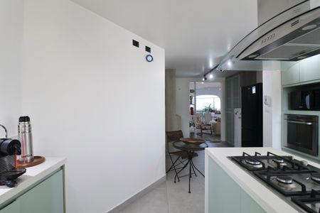 Apartamento para alugar com 400m², 4 quartos e 3 vagas Apartamento para alugar com 400m², 4 quartos e 3 vagasCozinha