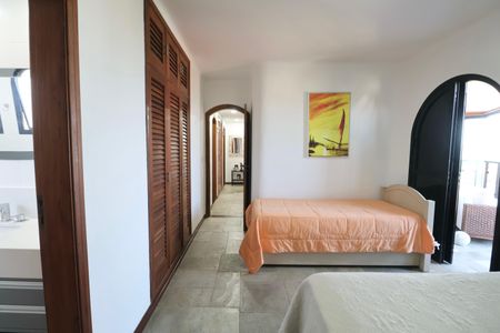 Apartamento para alugar com 400m², 4 quartos e 3 vagas Apartamento para alugar com 400m², 4 quartos e 3 vagasQuarto Suíte