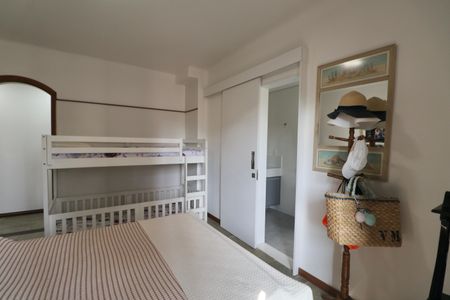 Apartamento para alugar com 400m², 4 quartos e 3 vagas Apartamento para alugar com 400m², 4 quartos e 3 vagasQuarto Suíte 2