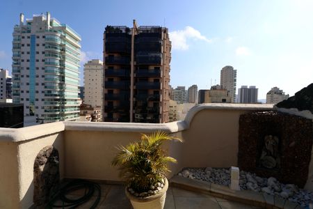 Apartamento para alugar com 400m², 4 quartos e 3 vagas Apartamento para alugar com 400m², 4 quartos e 3 vagasVaranda
