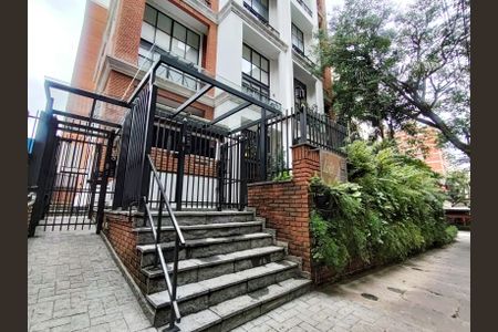 Apartamento para alugar com 109m², 2 quartos e 3 vagas Apartamento para alugar com 109m², 2 quartos e 3 vagasFachada