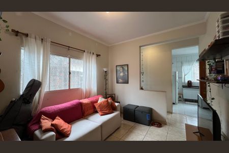 Casa à venda com 124m², 2 quartos e 1 vagaSala