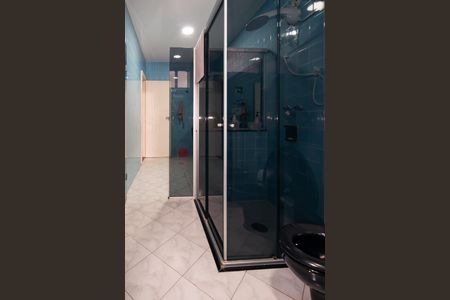 Apartamento à venda com 250m², 3 quartos e 1 vagaBanheiro da Suíte