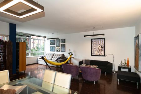 Apartamento à venda com 250m², 3 quartos e 1 vagaSala