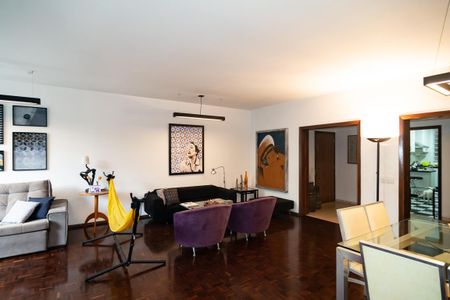 Apartamento à venda com 250m², 3 quartos e 1 vagaSala