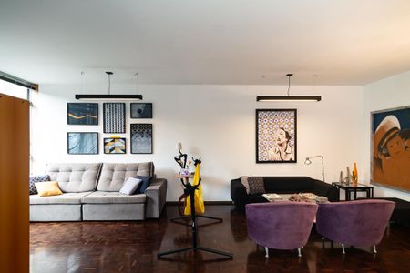 Apartamento à venda com 250m², 3 quartos e 1 vagaSala