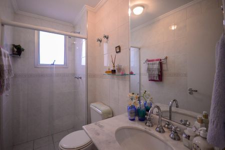 Apartamento à venda com 65m², 2 quartos e 1 vaga Apartamento à venda com 65m², 2 quartos e 1 vagaBanheiro Social