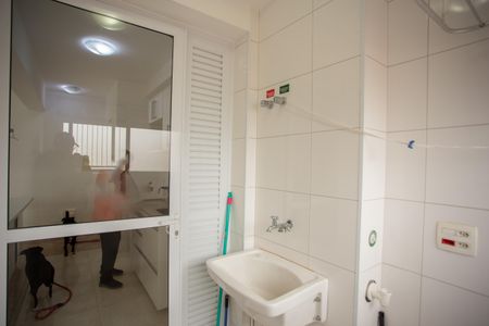 Apartamento à venda com 84m², 3 quartos e 2 vagasÁrea de Serviço