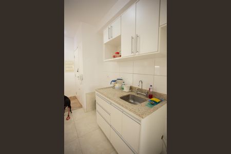 Apartamento à venda com 84m², 3 quartos e 2 vagasCozinha