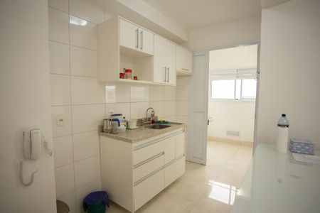 Apartamento à venda com 84m², 3 quartos e 2 vagasCozinha