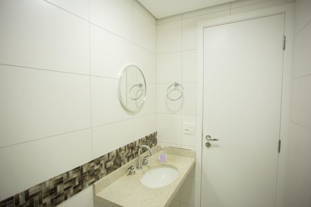 Apartamento à venda com 84m², 3 quartos e 2 vagasBanheiro