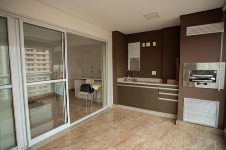 Apartamento à venda com 84m², 3 quartos e 2 vagasVaranda da Sala