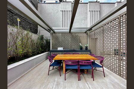 Studio à venda com 33m², 1 quarto e sem vaga Studio à venda com 33m², 1 quarto e sem vagaChurrasqueira