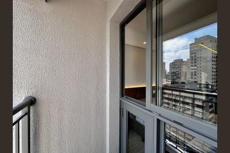 Studio à venda com 33m², 1 quarto e sem vaga Studio à venda com 33m², 1 quarto e sem vagaSacada