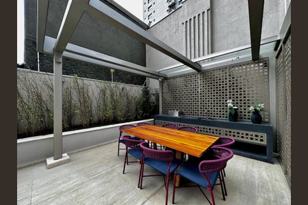 Studio à venda com 33m², 1 quarto e sem vaga Studio à venda com 33m², 1 quarto e sem vagaChurrasqueira