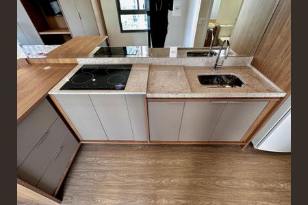 Studio à venda com 33m², 1 quarto e sem vaga Studio à venda com 33m², 1 quarto e sem vagaStudio