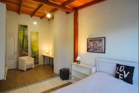 Casa para alugar com 120m², 2 quartos e sem vagaQuarto 2 - Segundo Andar