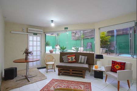 Casa para alugar com 120m², 2 quartos e sem vagaSala 2