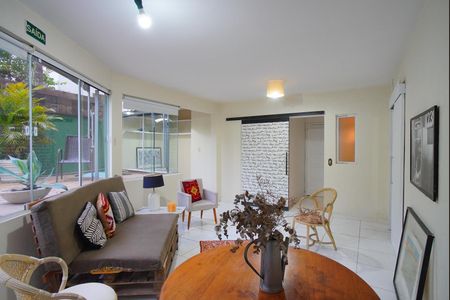 Casa para alugar com 120m², 2 quartos e sem vagaSala 2