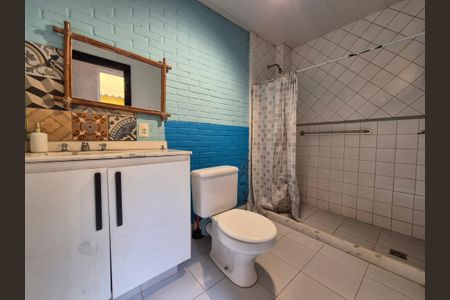 Studio para alugar com 55m², 3 quartos e sem vaga Studio para alugar com 55m², 3 quartos e sem vagaBanheiro 2