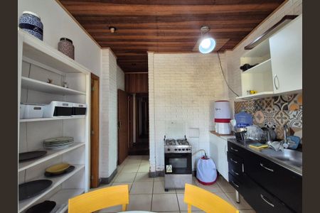 Studio para alugar com 55m², 3 quartos e sem vaga Studio para alugar com 55m², 3 quartos e sem vagaSala/Cozinha