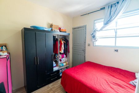 Casa à venda com 250m², 3 quartos e 2 vagasQuarto de Serviço