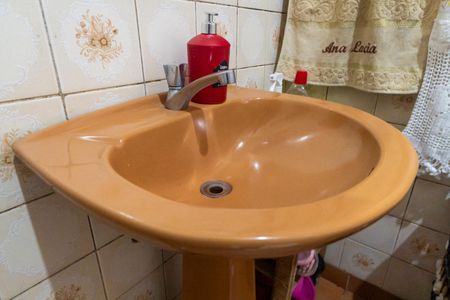 Casa à venda com 250m², 3 quartos e 2 vagasBanheiro