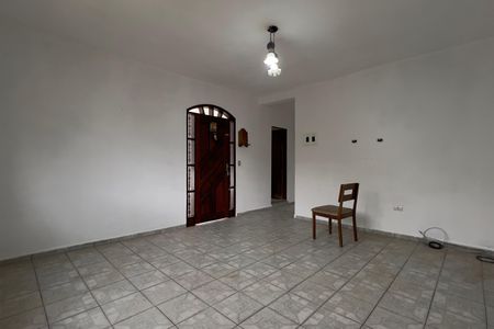 Casa para alugar com 75m², 2 quartos e 1 vaga Casa para alugar com 75m², 2 quartos e 1 vagaSala