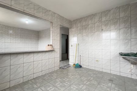 Casa para alugar com 75m², 2 quartos e 1 vaga Casa para alugar com 75m², 2 quartos e 1 vagaCozinha e Área de Serviço