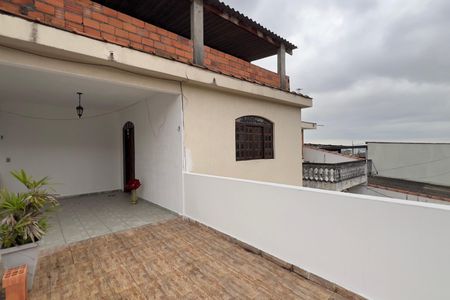 Casa para alugar com 75m², 2 quartos e 1 vaga Casa para alugar com 75m², 2 quartos e 1 vagaÁrea externa