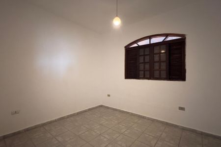 Casa para alugar com 75m², 2 quartos e 1 vaga Casa para alugar com 75m², 2 quartos e 1 vagaQuarto 1