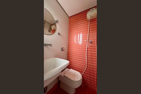 Apartamento à venda com 140m², 3 quartos e 2 vagasBanheiro de serviço