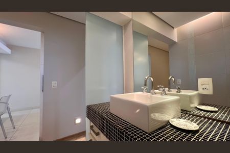 Apartamento à venda com 140m², 3 quartos e 2 vagasBanheiro