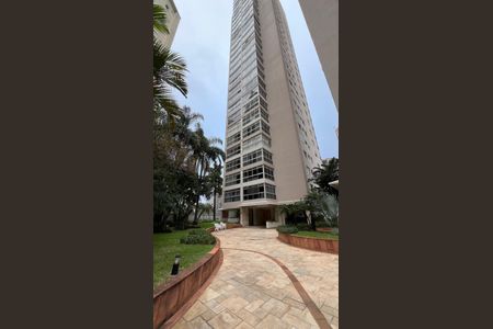 Apartamento à venda com 140m², 3 quartos e 2 vagasFachada