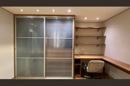 Apartamento à venda com 140m², 3 quartos e 2 vagasQuarto 1