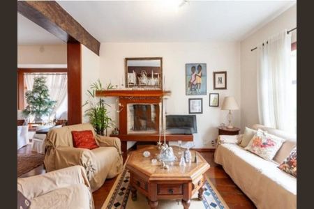 Casa à venda com 280m², 4 quartos e 4 vagas