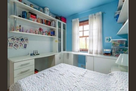 Casa à venda com 280m², 4 quartos e 4 vagas