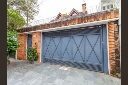 Casa à venda com 280m², 4 quartos e 4 vagas