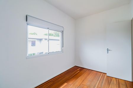 Casa à venda com 593m², 3 quartos e 5 vagas Casa à venda com 593m², 3 quartos e 5 vagasQuarto 1