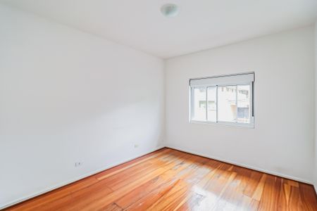 Casa à venda com 593m², 3 quartos e 5 vagas Casa à venda com 593m², 3 quartos e 5 vagasSuíte