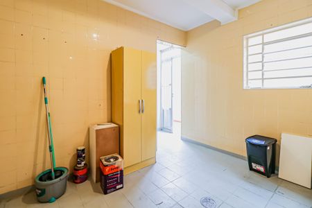 Casa à venda com 593m², 3 quartos e 5 vagas Casa à venda com 593m², 3 quartos e 5 vagasÁrea de serviço