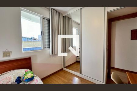 Apartamento à venda com 111m², 3 quartos e 1 vaga