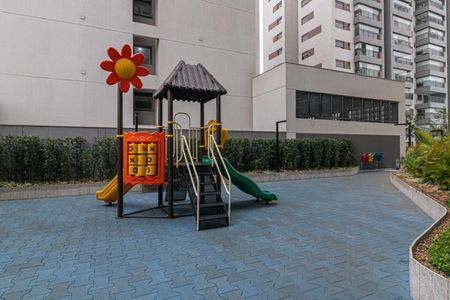 Apartamento à venda com 81m², 2 quartos e 2 vagasPlayground
