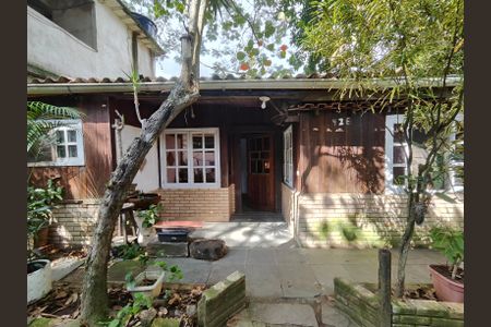 Casa de condomínio para alugar com 45m², 1 quarto e 1 vagaEntrada