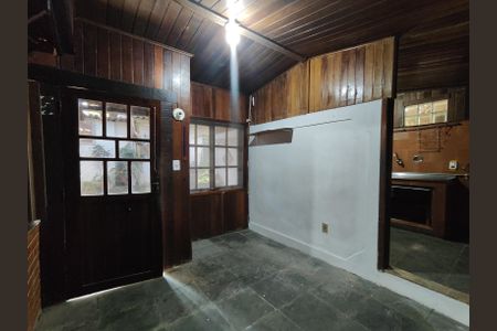 Casa de condomínio para alugar com 45m², 1 quarto e 1 vagaSala