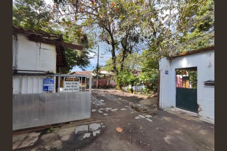 Casa de condomínio para alugar com 45m², 1 quarto e 1 vagaPlaquinha