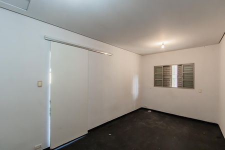 Casa para alugar com 80m², 2 quartos e sem vaga Casa para alugar com 80m², 2 quartos e sem vagaQuarto 1